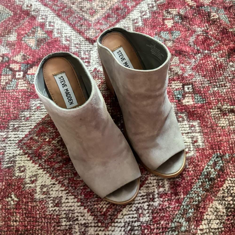 Steve Madden Nolla Suede Mule in Gray size 6M - Picture 4 of 9